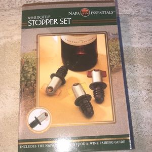 NWOT Wine stopper kit with wine pairing guide